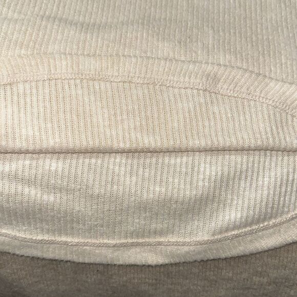 AE Heather Cream Crewneck Soft Plush Ribbed Long Sleeve Tee - Picture 16 of 16